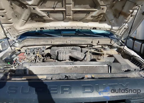 2015 Ford F-250 Xl z USA, uszkodzony, nr VIN 1FT7X2B62FEB97434